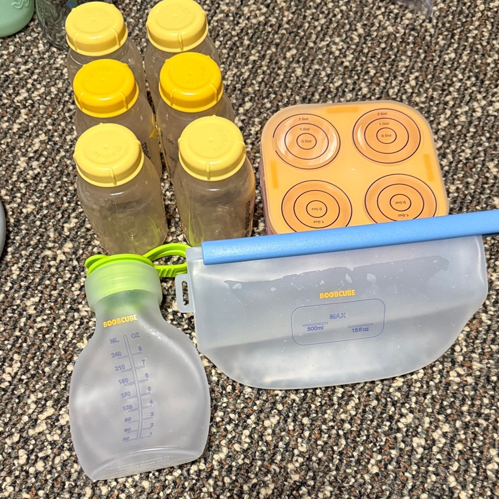 Medela bottles and Boobcube breast milk storage kit